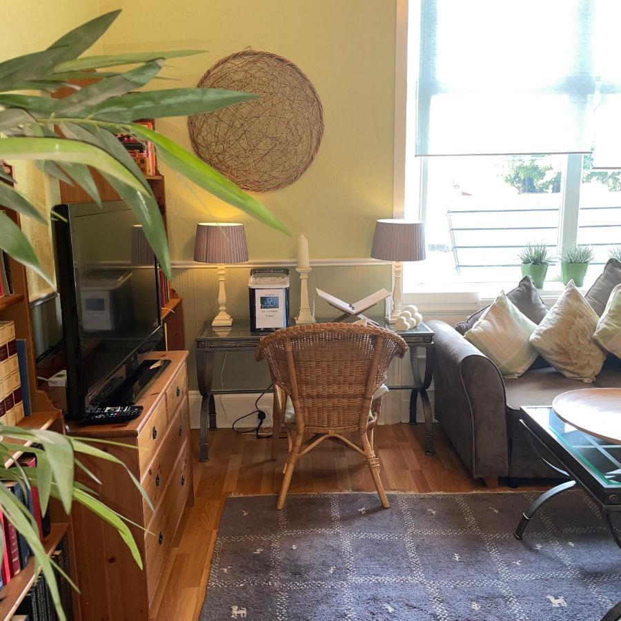 Beechwood Ensuite Guest House エアー エクステリア 写真